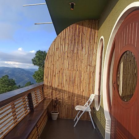 Himalayan Hobbit House Hotell Almora Exteriör bild