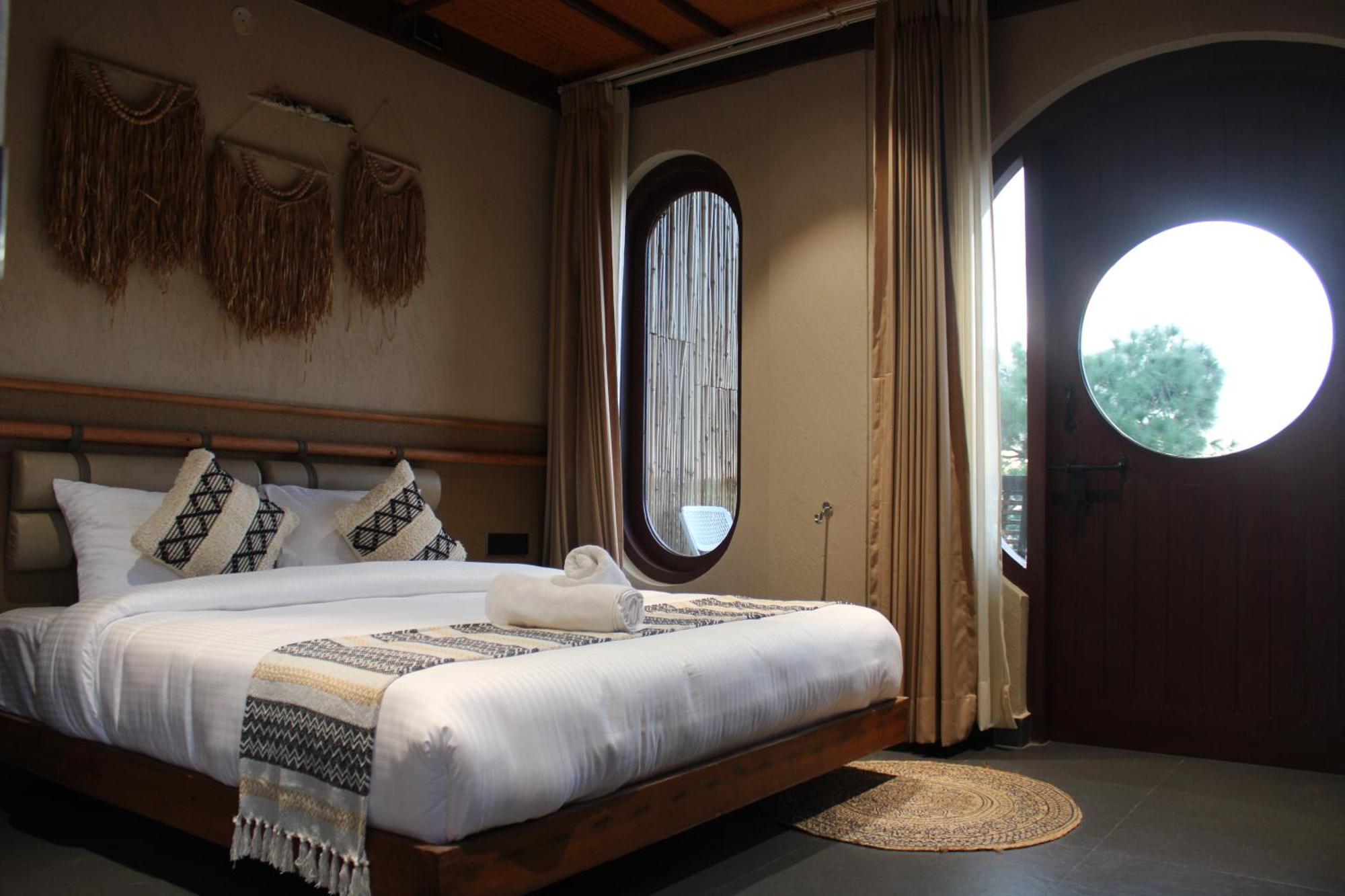 Himalayan Hobbit House Hotell Almora Exteriör bild