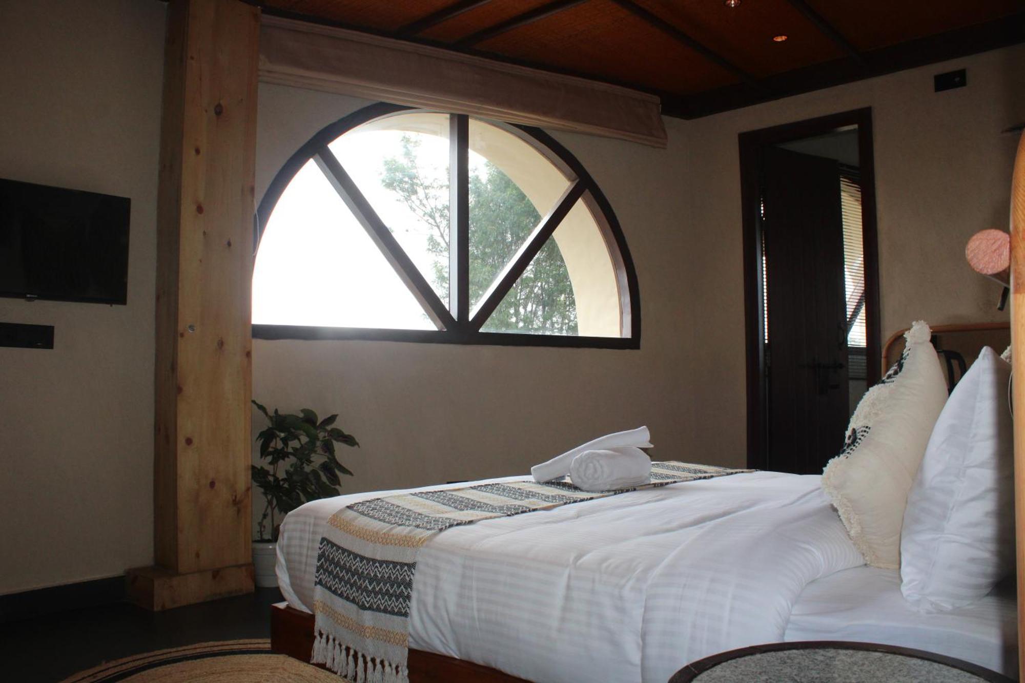 Himalayan Hobbit House Hotell Almora Exteriör bild