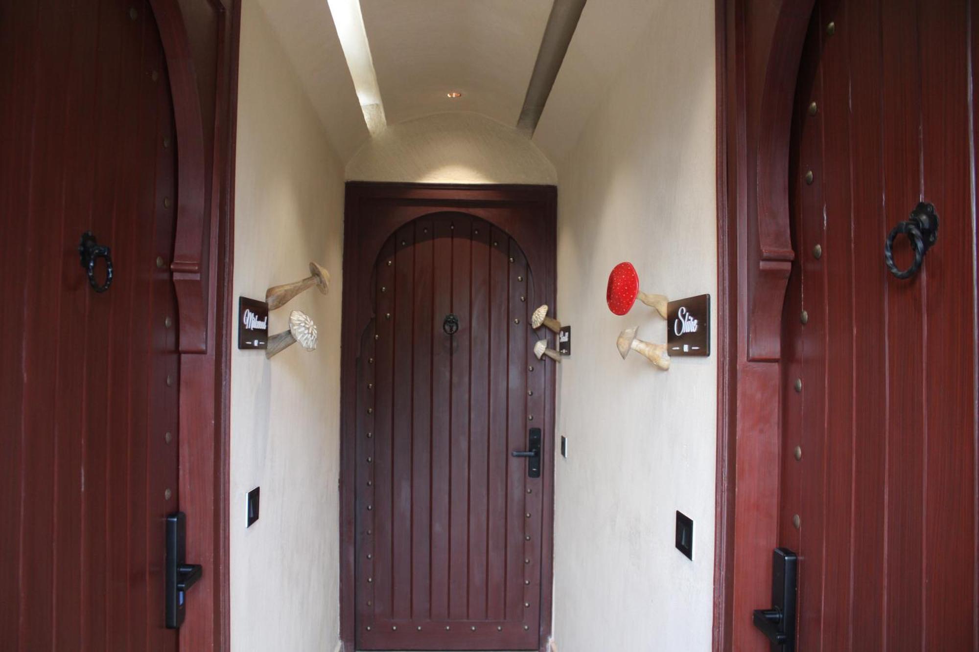 Himalayan Hobbit House Hotell Almora Exteriör bild
