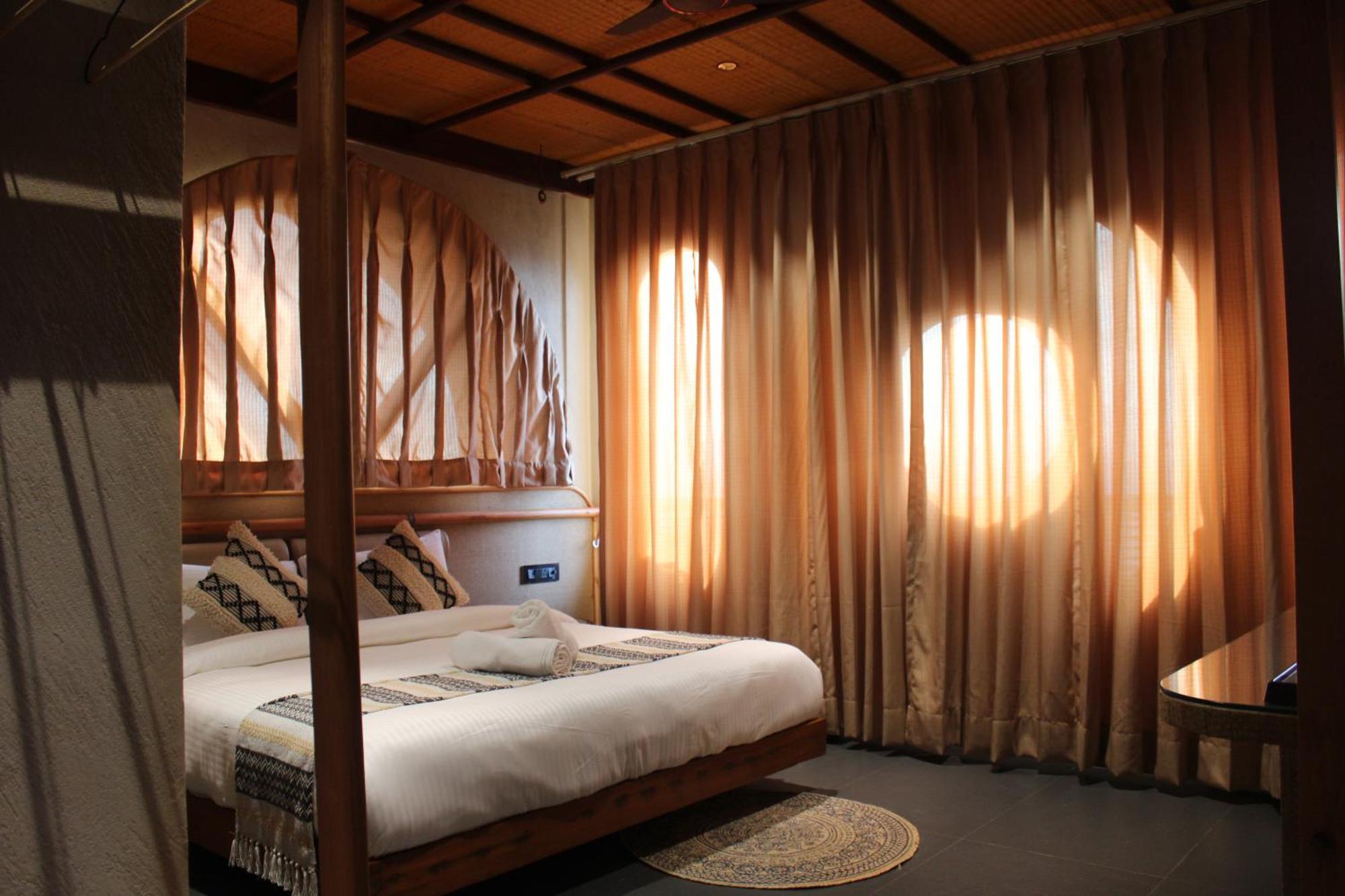 Himalayan Hobbit House Hotell Almora Exteriör bild
